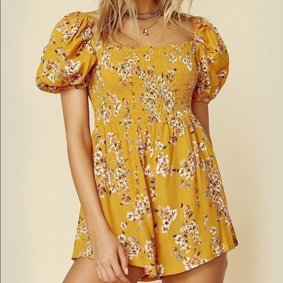 NWT Flynn Skye Justine Mustard Orange Springs Floral Smock Short Sleeve Romper S - Picture 9 of 9